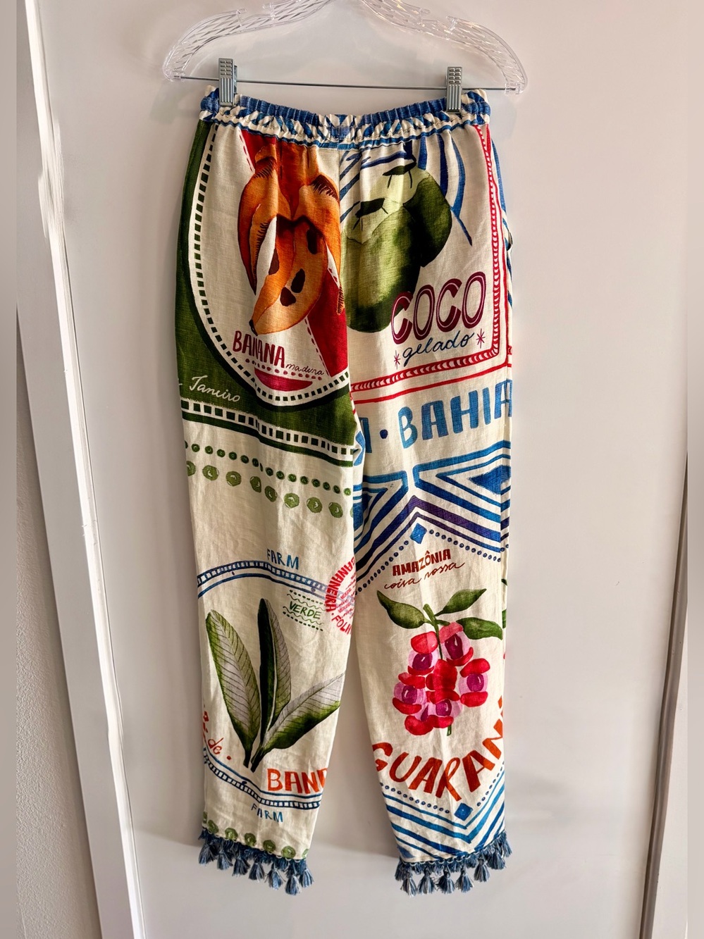 FARM Rio 100% Linen Tropical Fruit Market 🍓Tassel Hem Pants. Size Small 🍌 - Picture 2 of 7